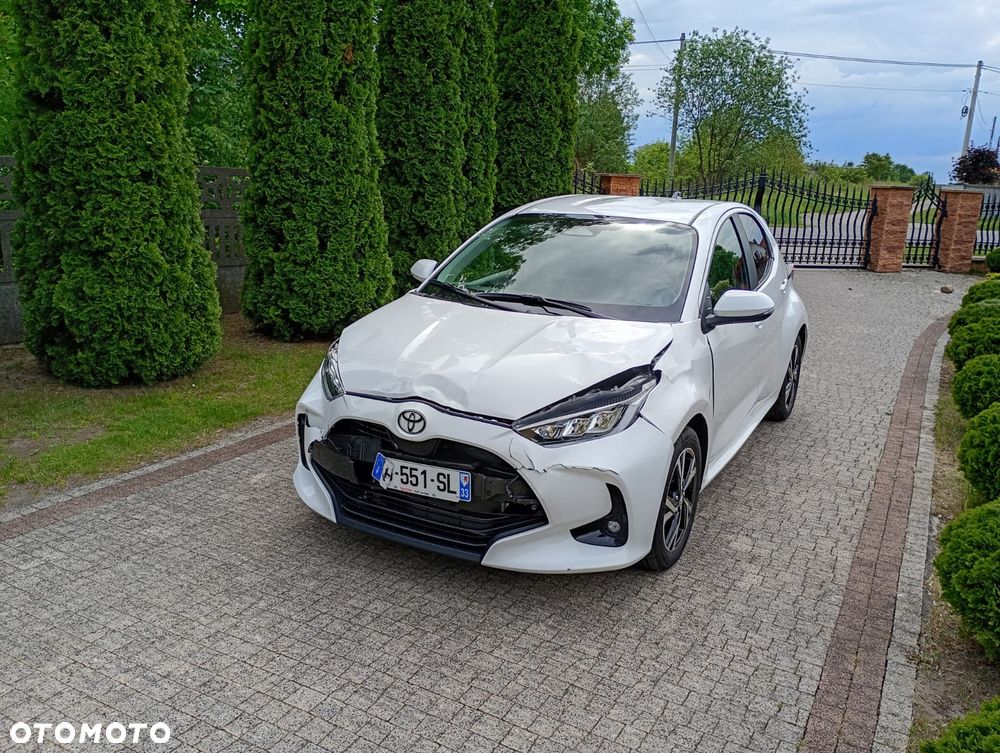 Toyota Yaris Hybrid 1.5 Executive - 3