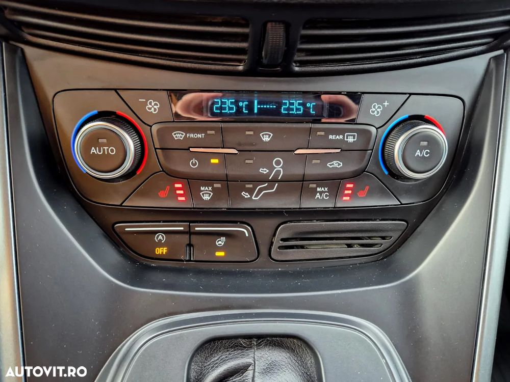 Ford Kuga 2.0 TDCi 4WD Powershift Trend - 25