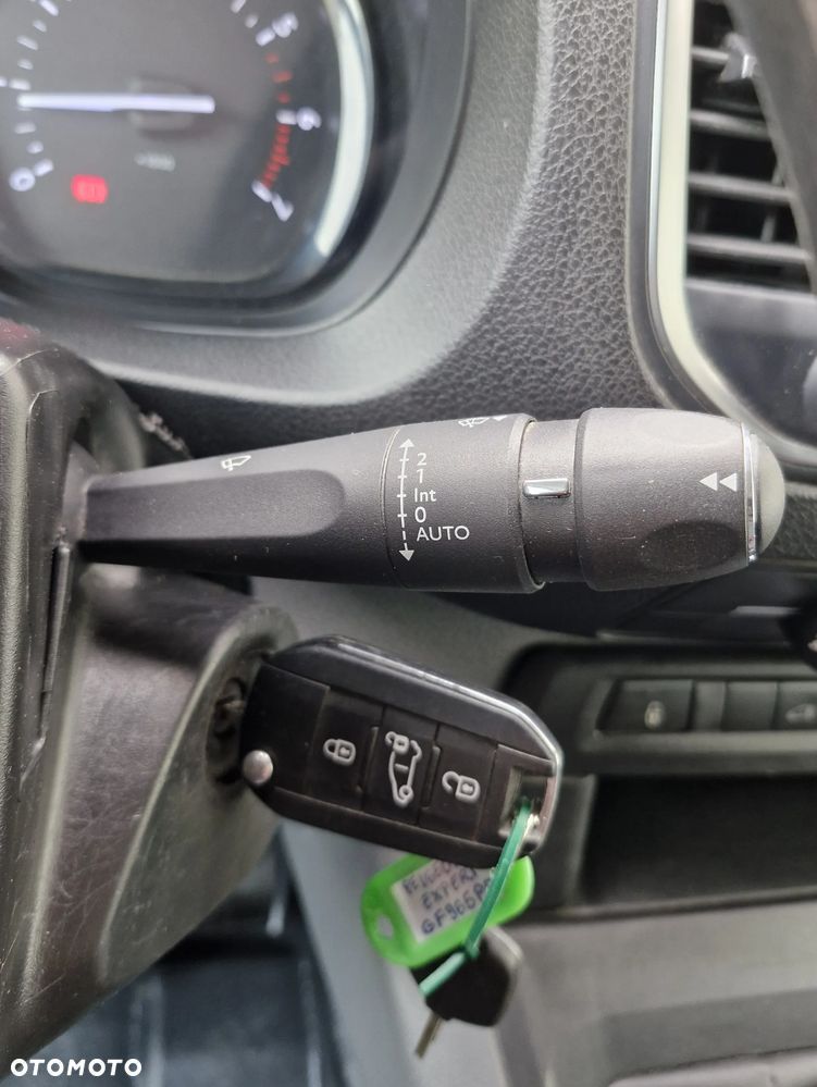 Peugeot EXPERT, Wersja M, Nawigacja, klima, tempomat, kamera cofania - 22