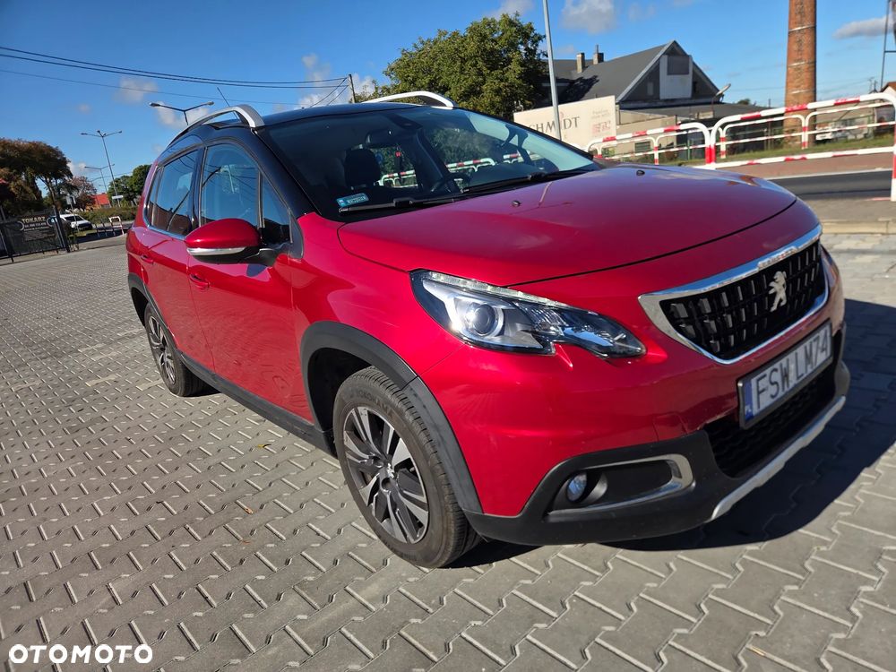 Peugeot 2008 1.2 Pure Tech Allure S&S EAT6 - 5