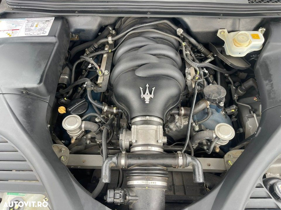Maserati Quattroporte - 16