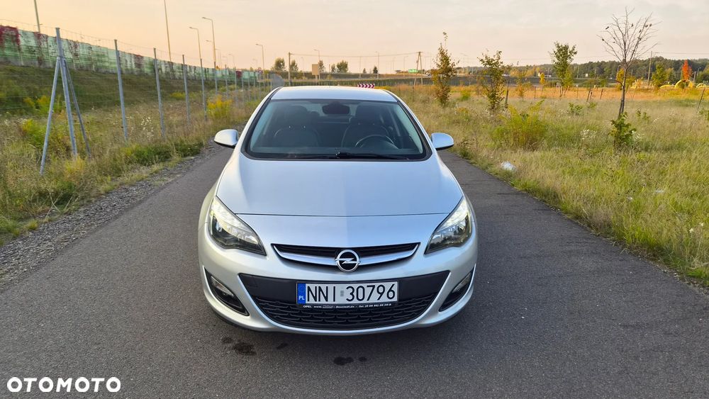 Opel Astra 1.4 Turbo Active - 3