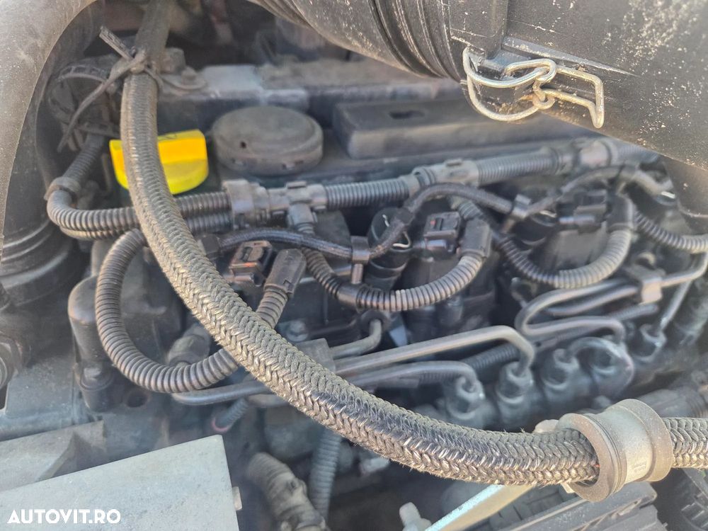 Hitachi ZW75-6, 2019, 2.745h, CUPA MULTIFUNCTIONALA 1mc, FURCI, CUPLA RAPIDA, ridica 2,4 tone la 3,2m, incarca 8x4 si  sem basculabila, Masa operationala 5tone, Anv 80% ok, motor 75CP, produs in Germania, posibilitate leasing 3 ani-PROMOTIE 29.900 EUR+Tva - 15