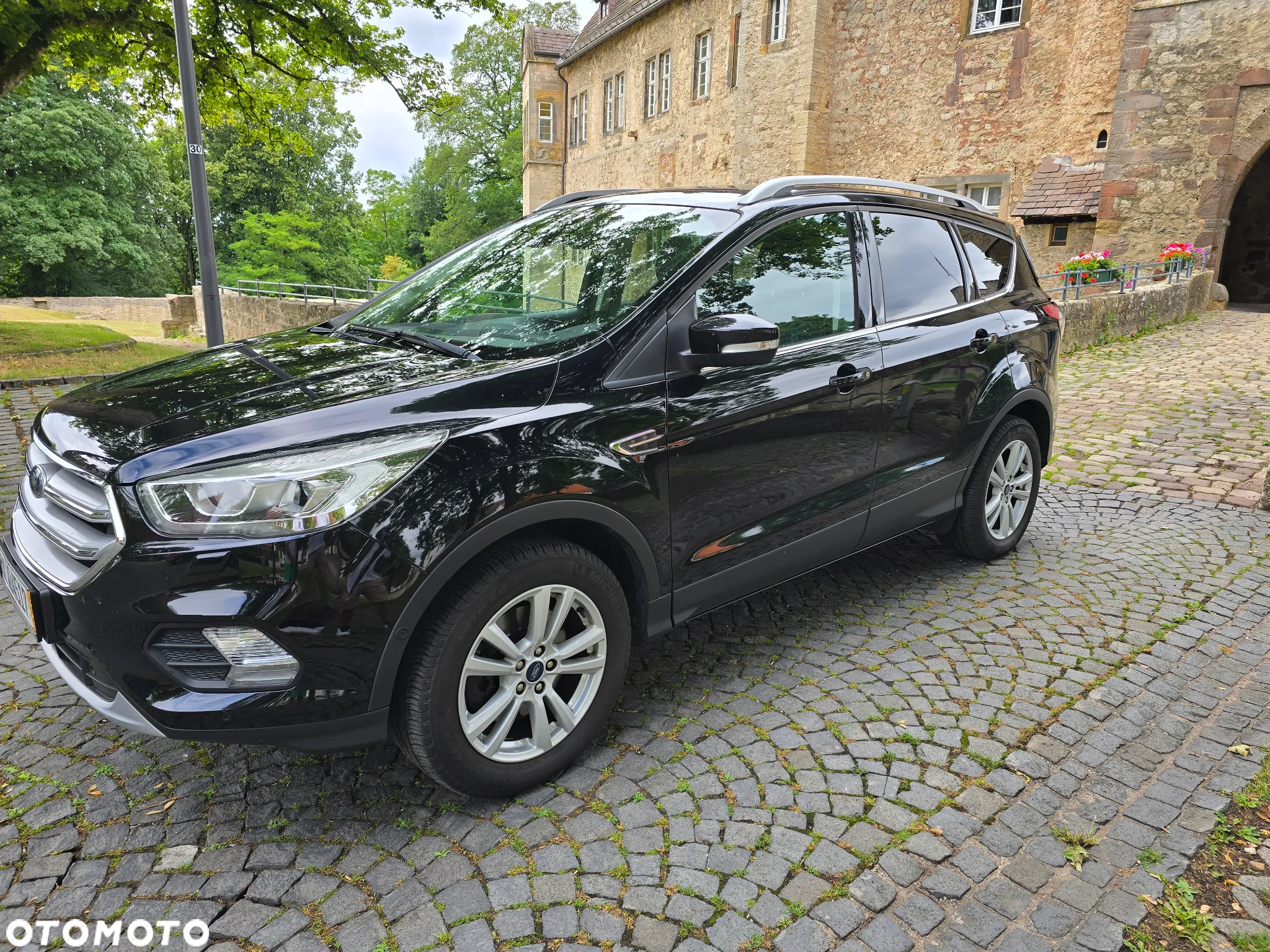 Ford Kuga - 4