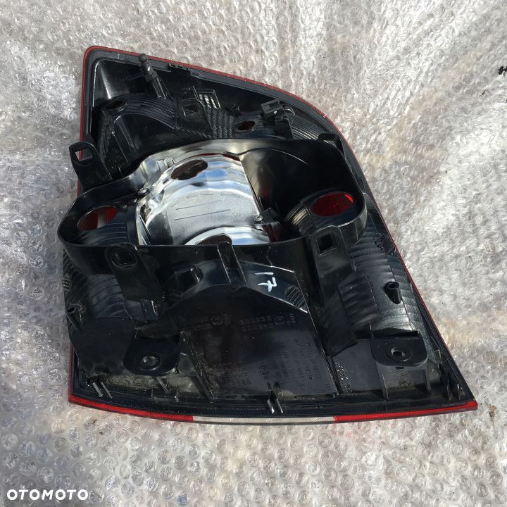 LAMPA LEWA TYŁ TYLNA SKODA RAPID LIFT 5JH945207 - 6