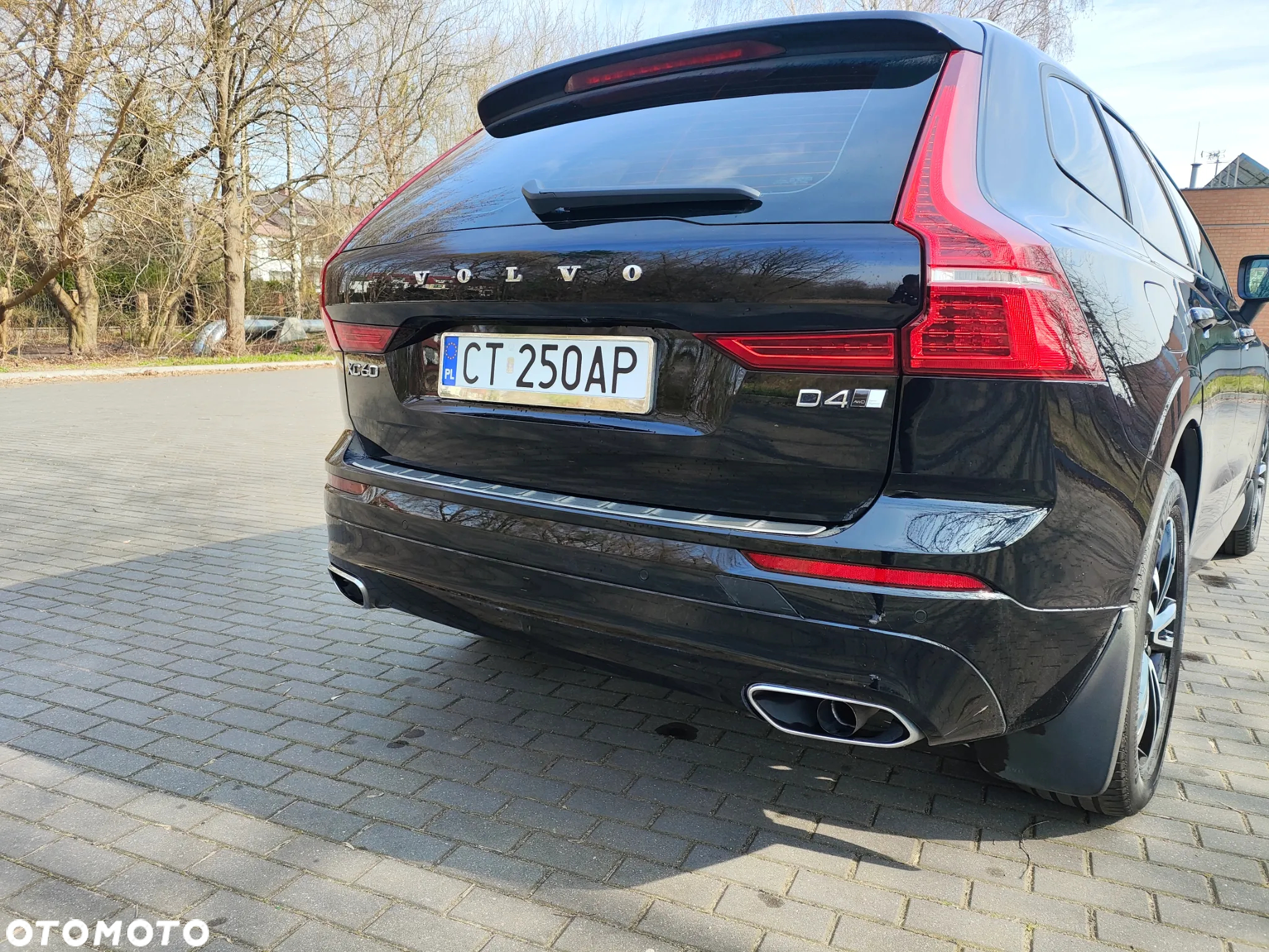 Volvo XC 60 D4 Momentum Pro - 18
