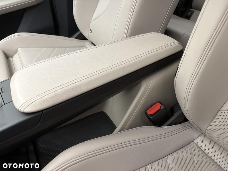 BMW X1 xDrive23d mHEV - 18