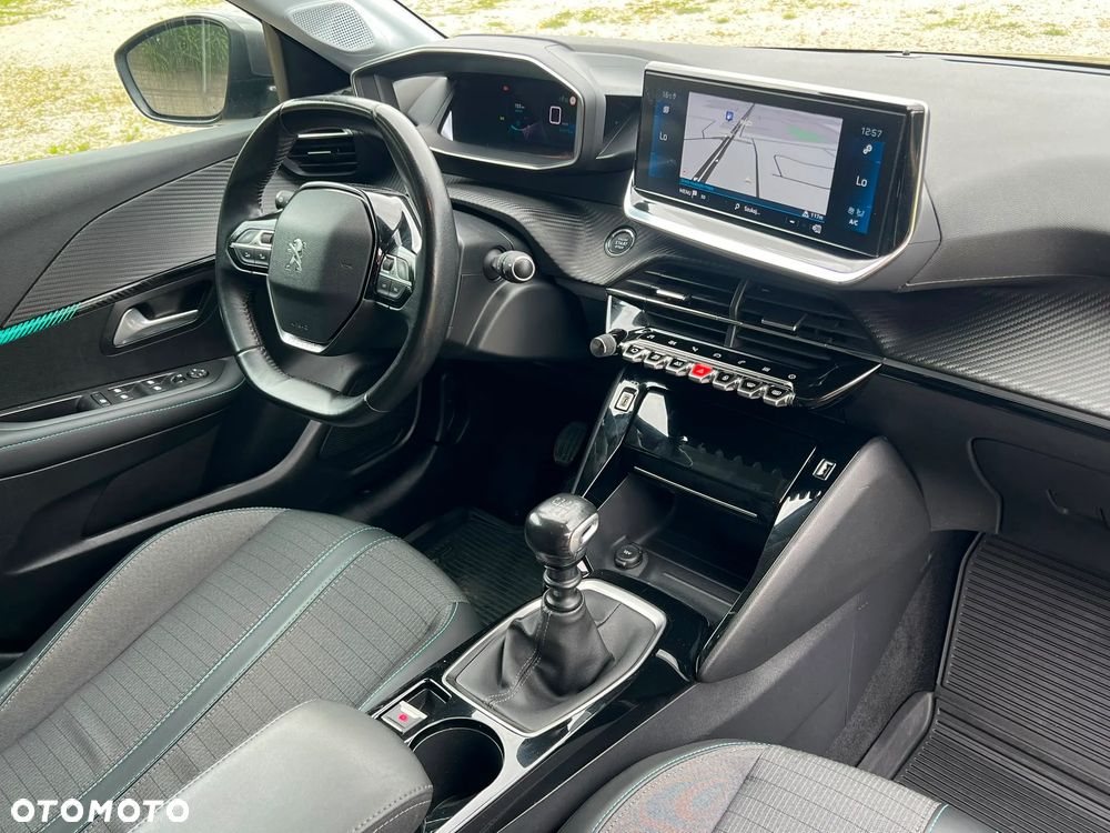 Peugeot 208 PureTech 110 Stop & Start Allure - 16