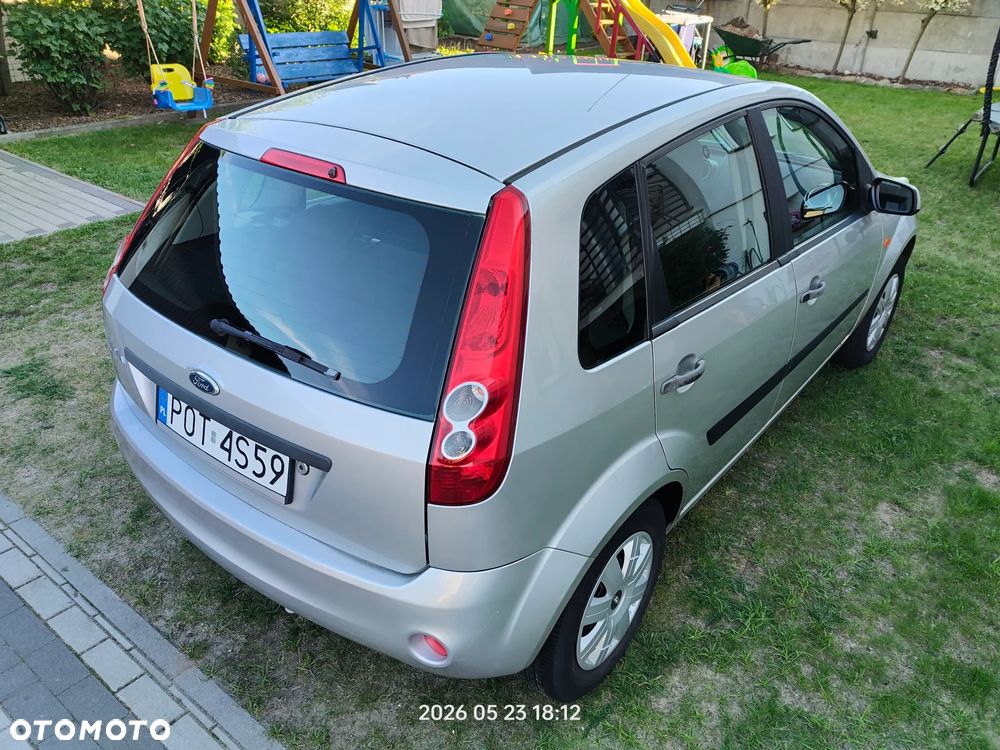 Ford Fiesta 1.3 - 4