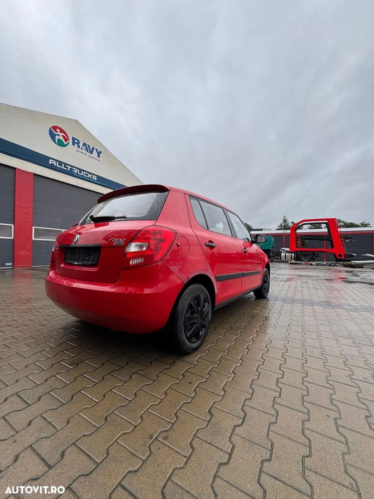Skoda Fabia 1.2 Ambiente - 12