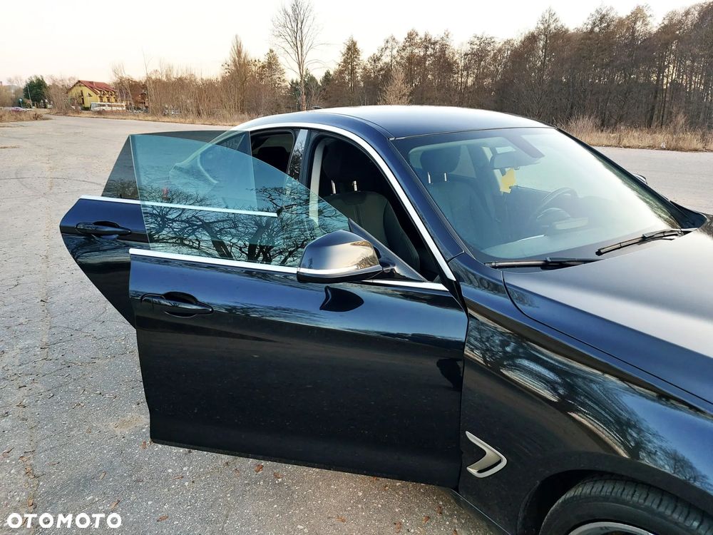 BMW Seria 3 - 20
