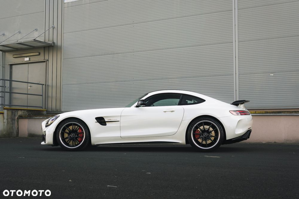 Mercedes-Benz AMG GT - 11