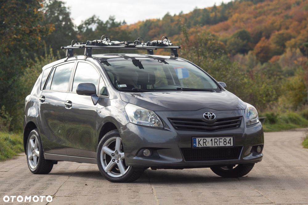 Toyota Verso 1.8 Sol 7os - 1