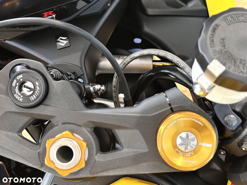 Suzuki GSX-R - 11