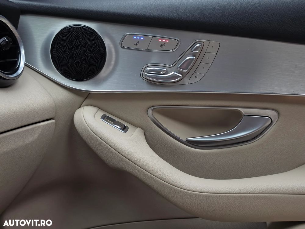 Mercedes-Benz GLC 250 4MATIC 9G-TRONIC AMG Line - 28
