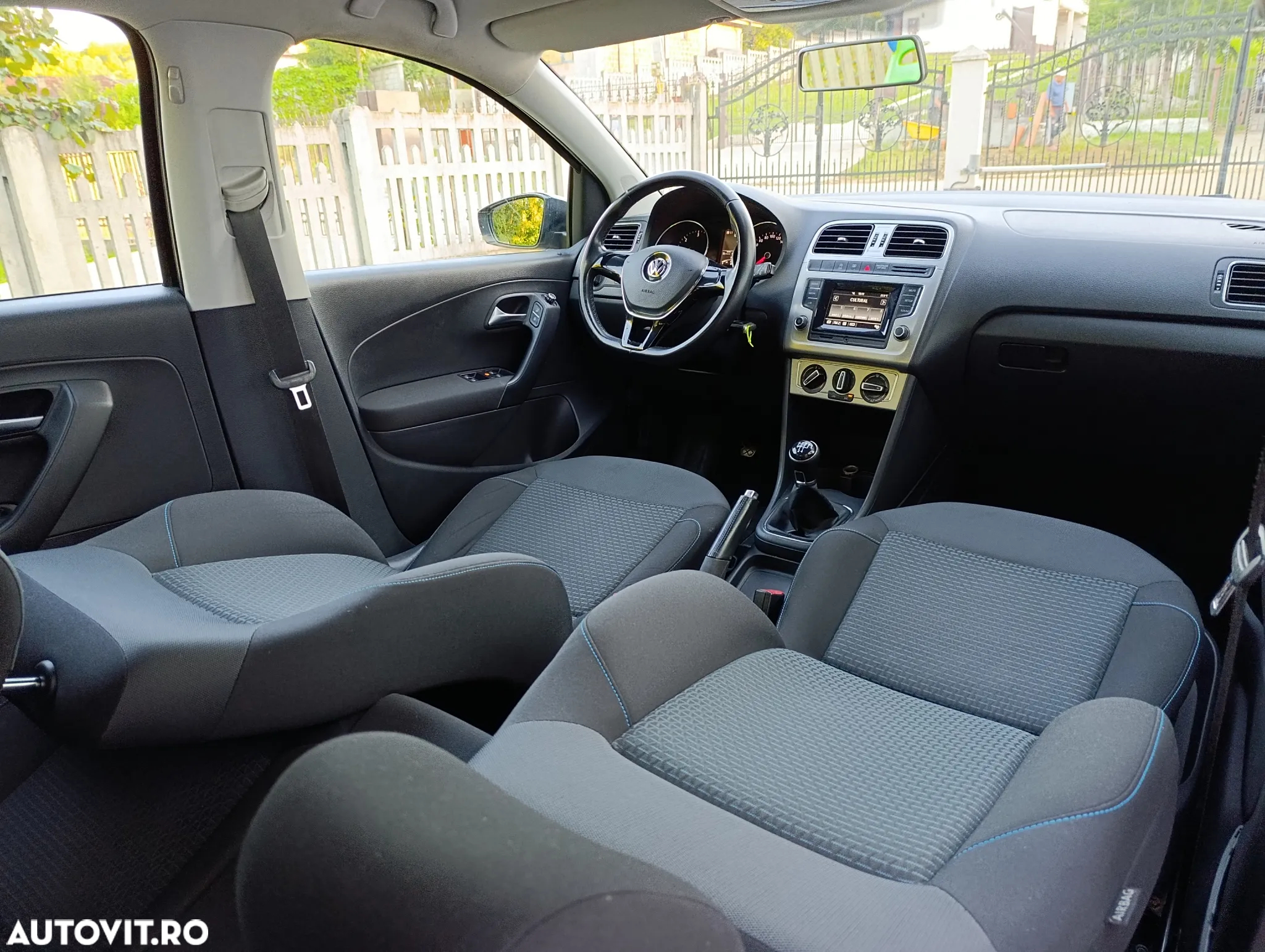 Volkswagen Polo 1.4 TDI Blue Motion - 8