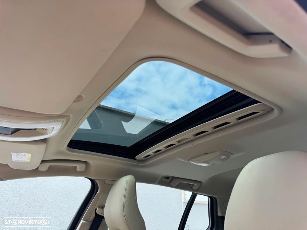 Volvo V60 D6 Twin Engine Geartronic Summum - 10