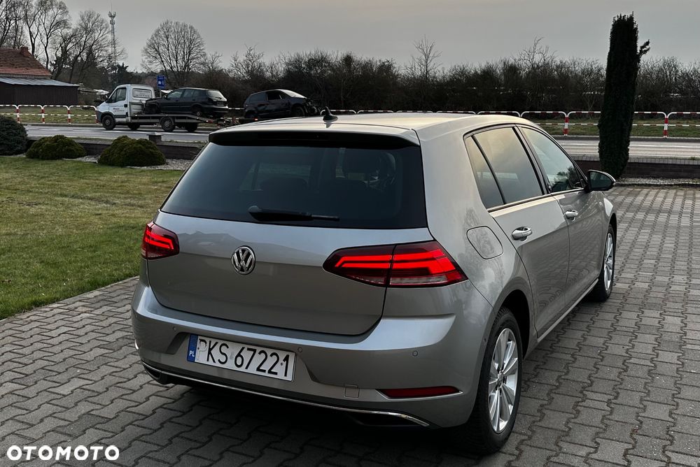 Volkswagen Golf 2.0 TDI Sound - 5