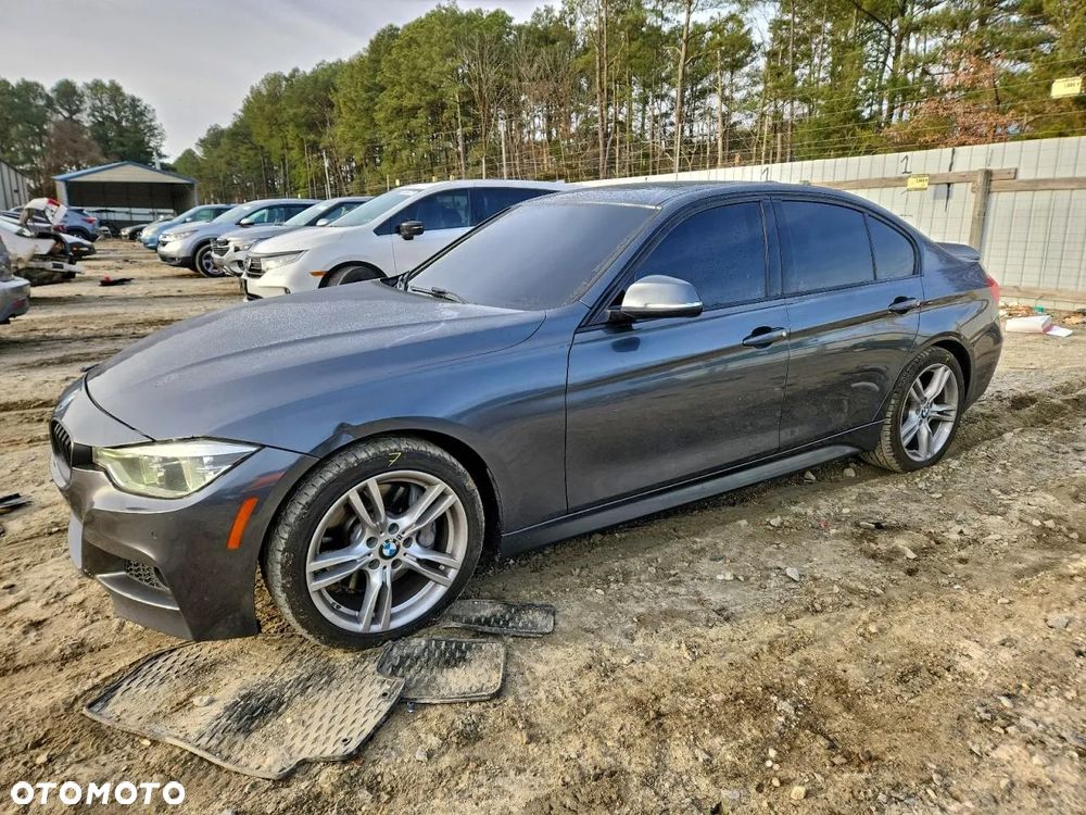 BMW Seria 3 330i Edition M Sport Shadow - 1