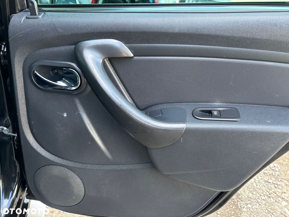 Dacia Duster 1.2 TCe Laureate - 17
