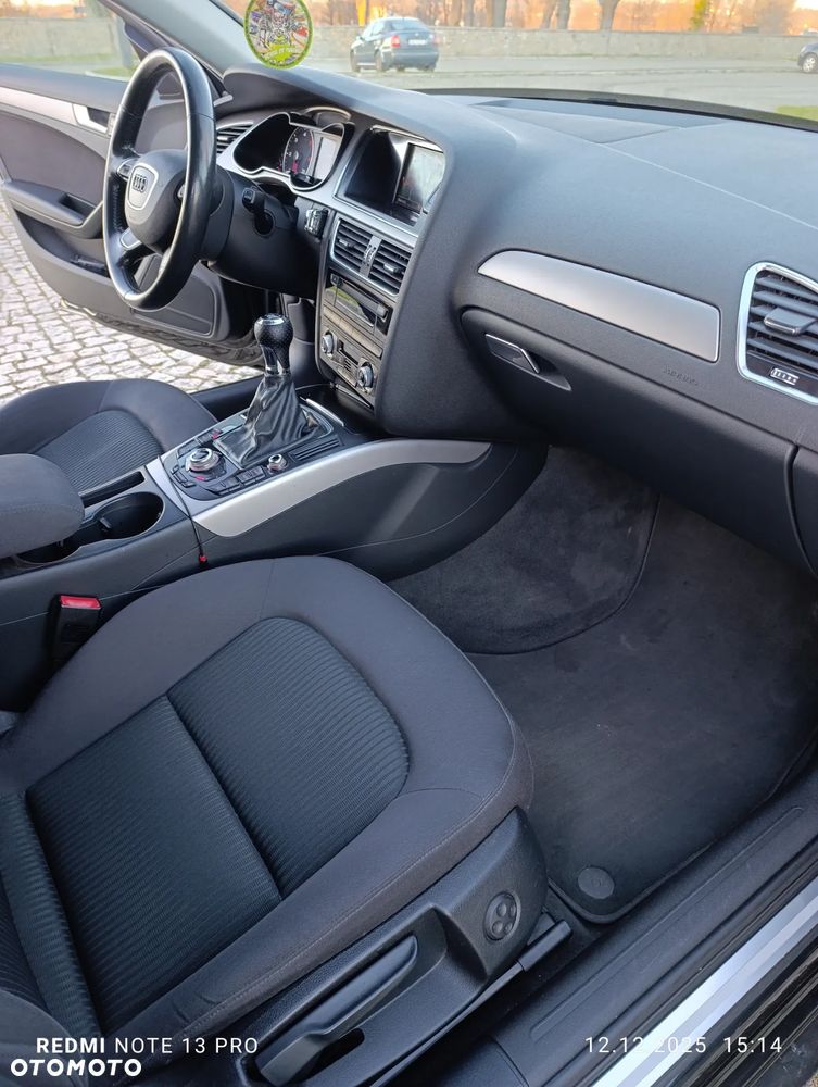 Audi A4 Avant 2.0 TDI - 12