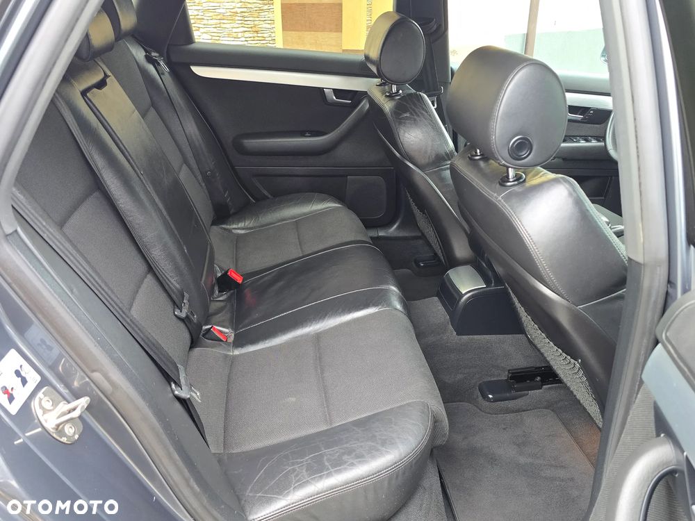 Audi A4 Avant 2.0 TDI - 21