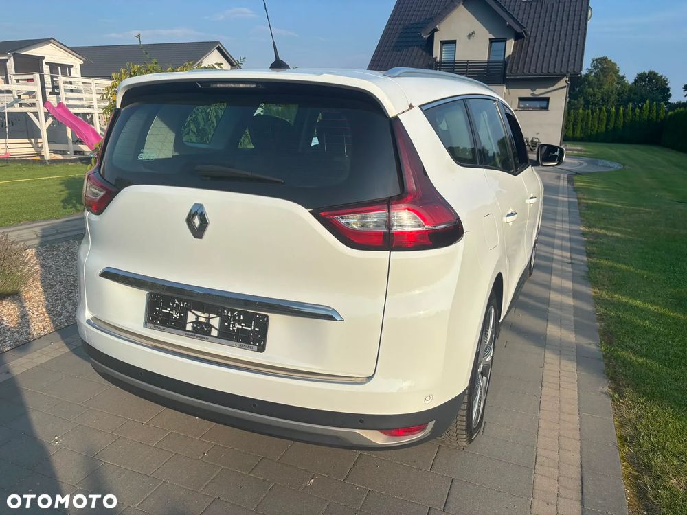 Renault Scenic - 10