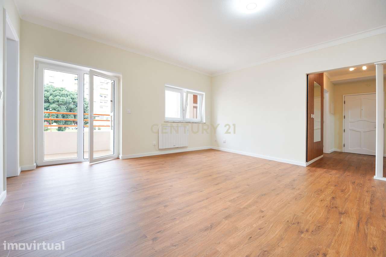 Apartamento T2 Renovado em Buarcos, perto da Praia - Grande imagem: 4/22