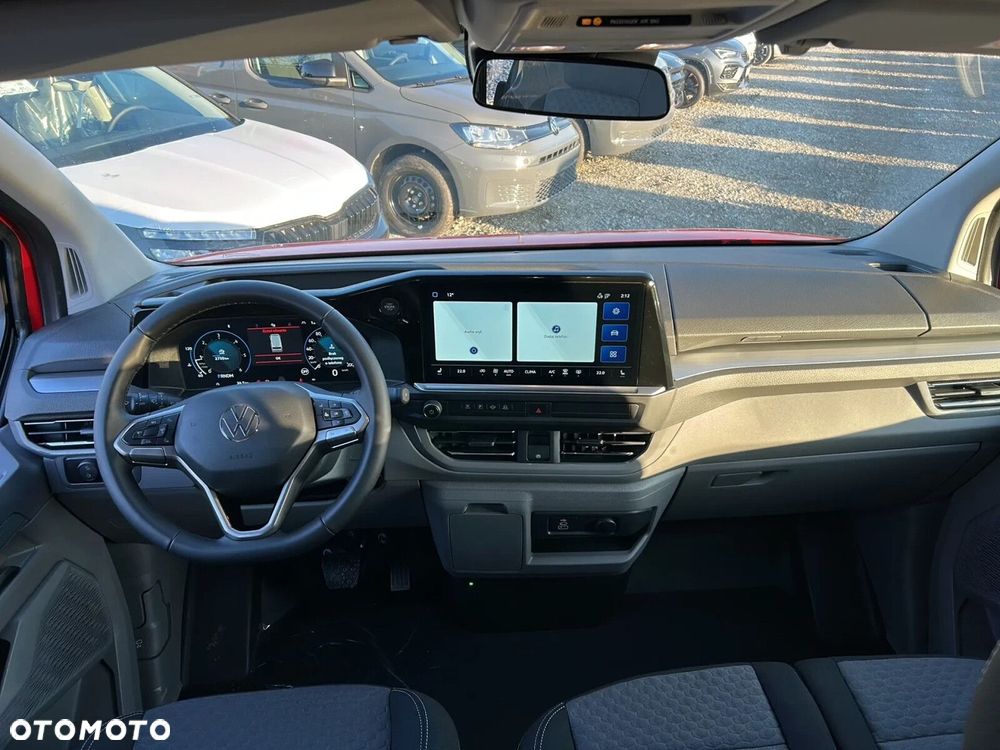 Volkswagen Caravelle - 13