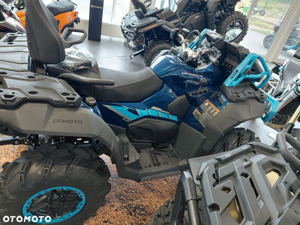 CFMoto CForce - 9