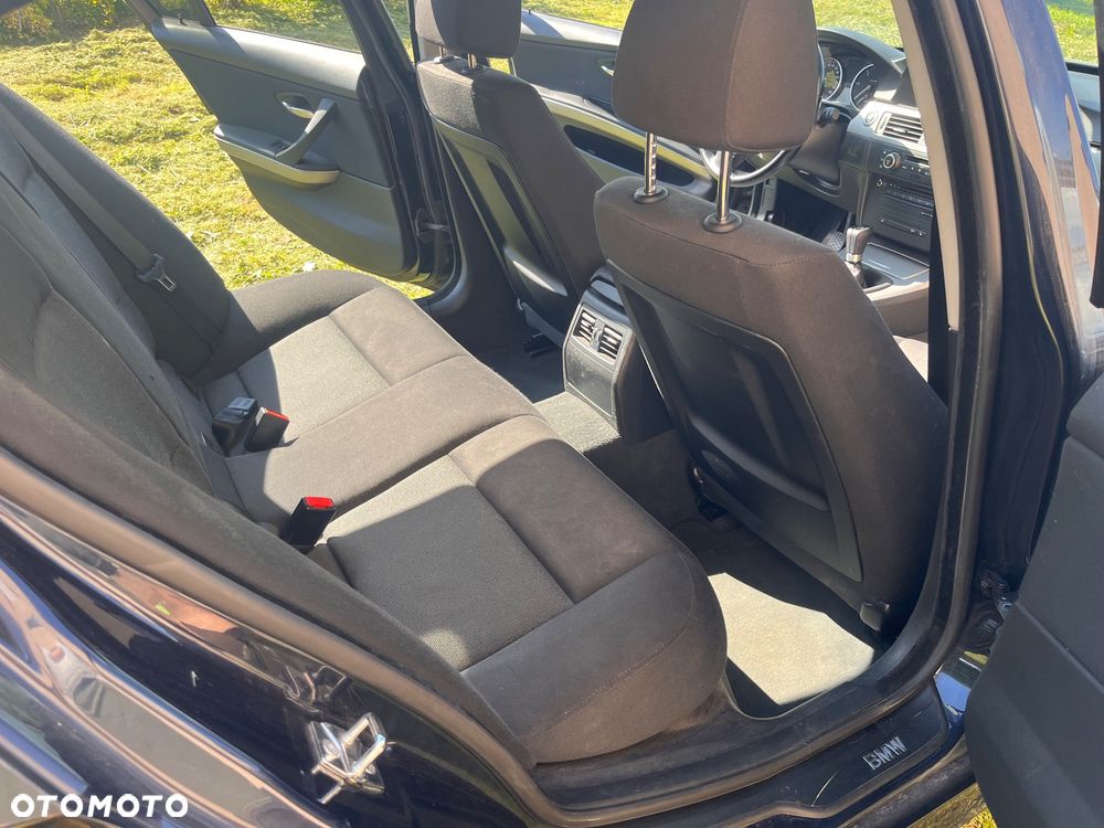 BMW Seria 3 320d - 14