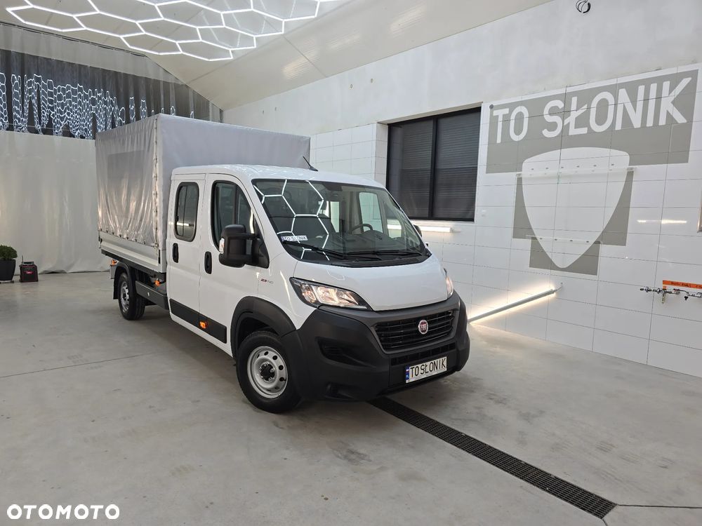 Fiat DUCATO 19Tyś km DOKA MAXI 7-OSOBOWY + 855Kg Ładownośc NAJLEPSZY SINIK 2,3 IVECO 140KM SALON PL STAN JAK NOWY NOWY NOWY 19Tyś km SERWIS ASO FIAT DO OSTATNIEGO Km KOŁA16 Cali KLIMA ELEKTRYKA WZMOCNIONE ZAWIESZENIE - 1