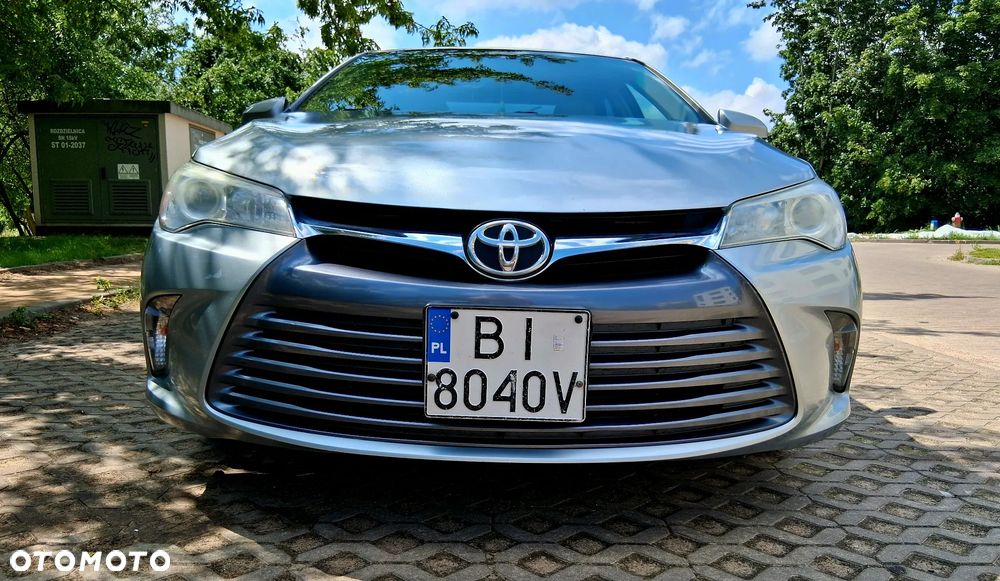 Toyota Camry - 7