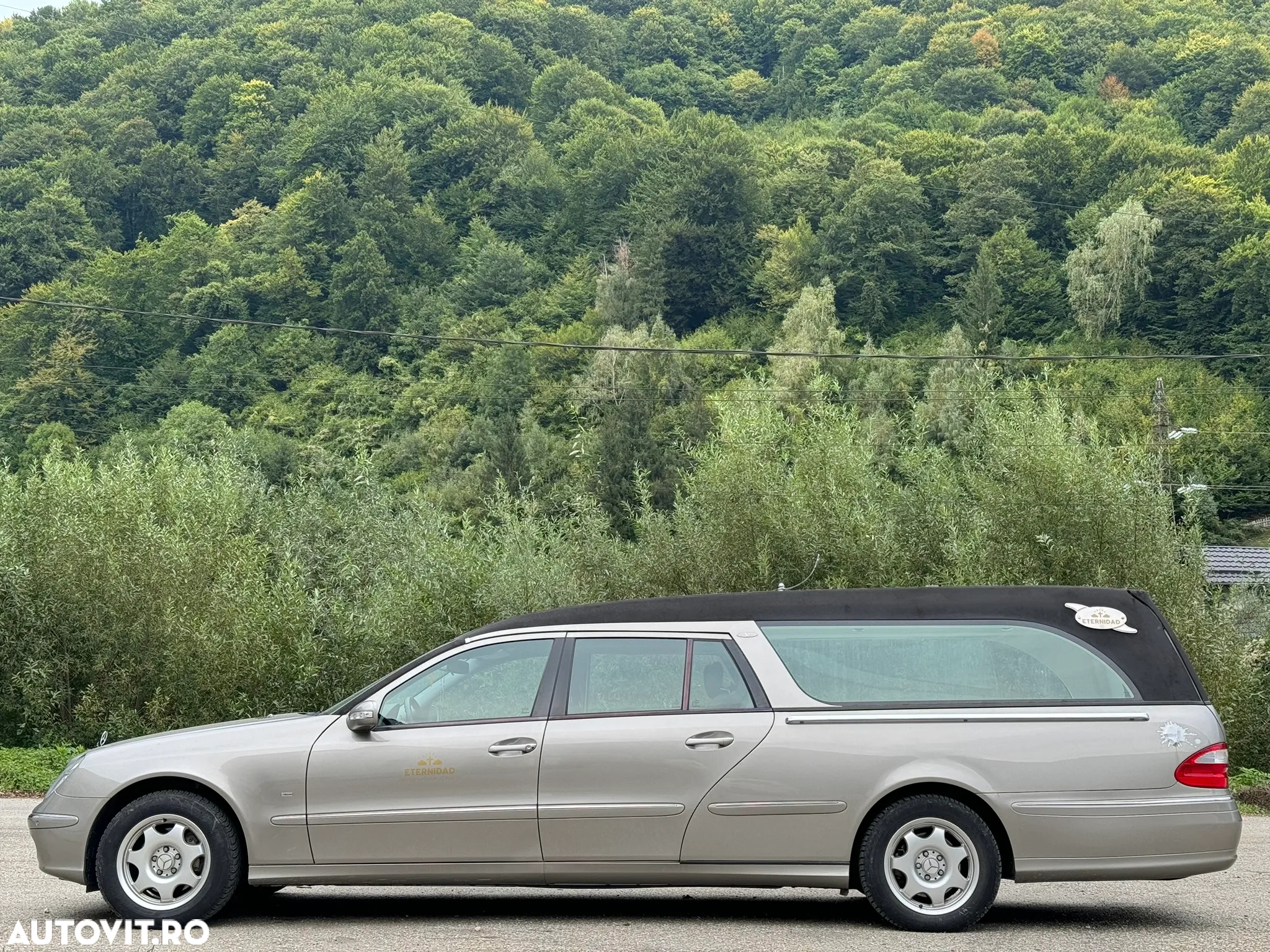 Mercedes-Benz E 280 CDI 4-Matic Estate - 2