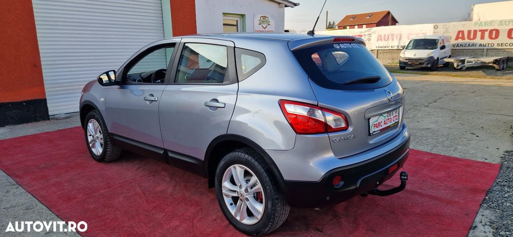 Nissan Qashqai 1.6 DCI DPF acenta - 34
