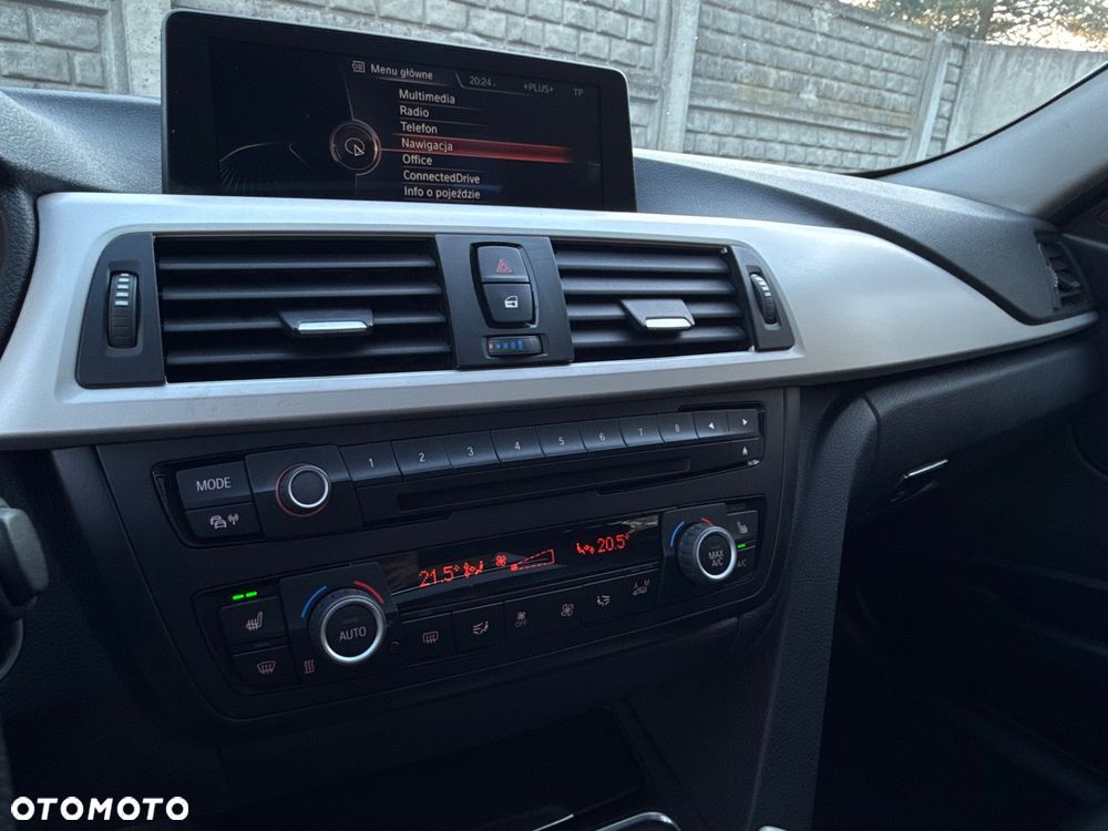 BMW Seria 3 - 16