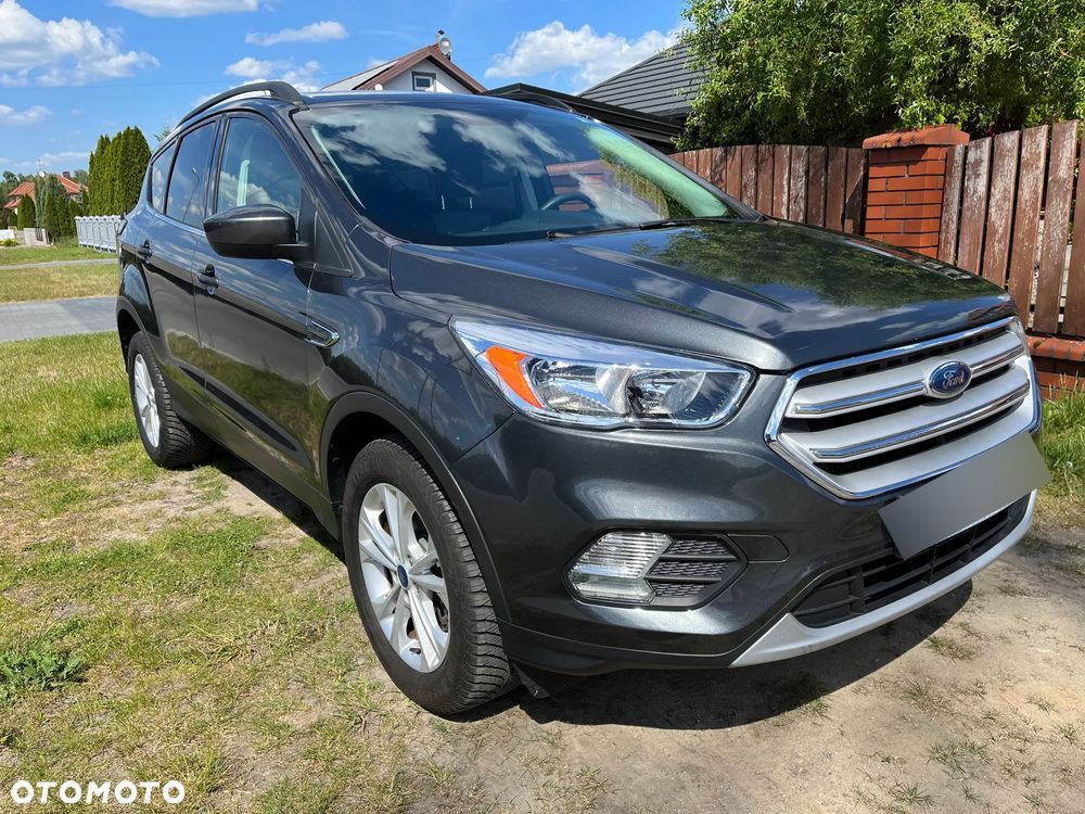 Ford Kuga - 4