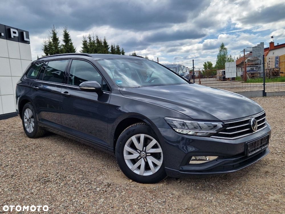 Volkswagen Passat - 26