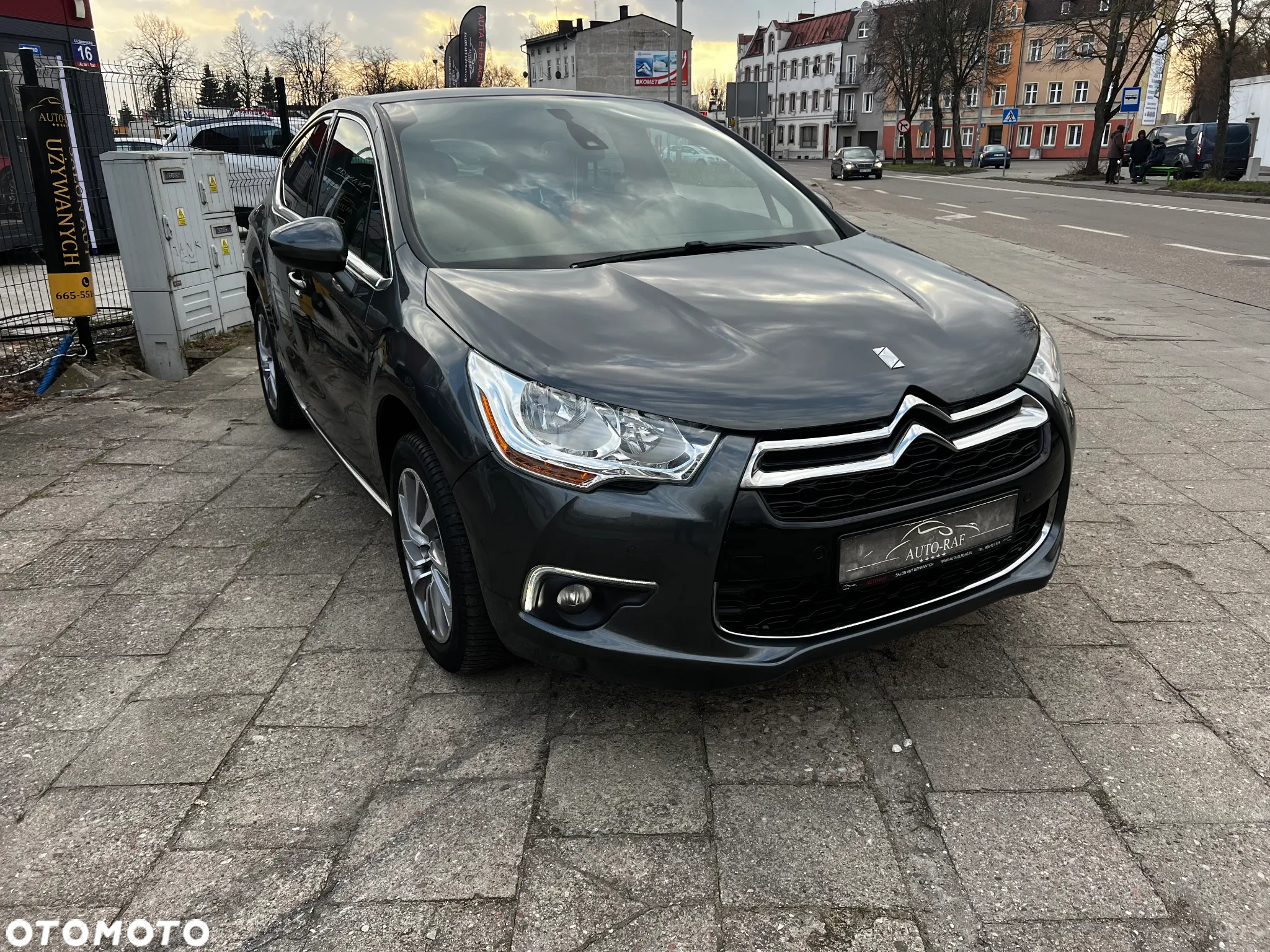 Citroën DS4 2.0 BlueHDi SportChic S&S - 18