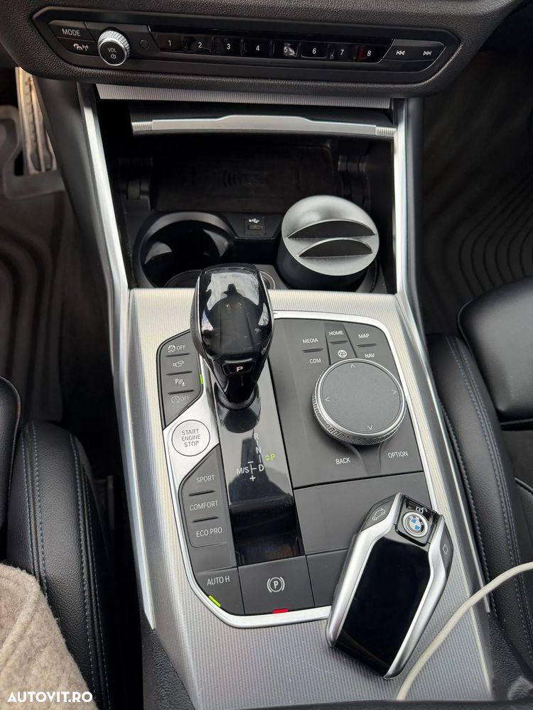 BMW Seria 3 320d xDrive AT - 14