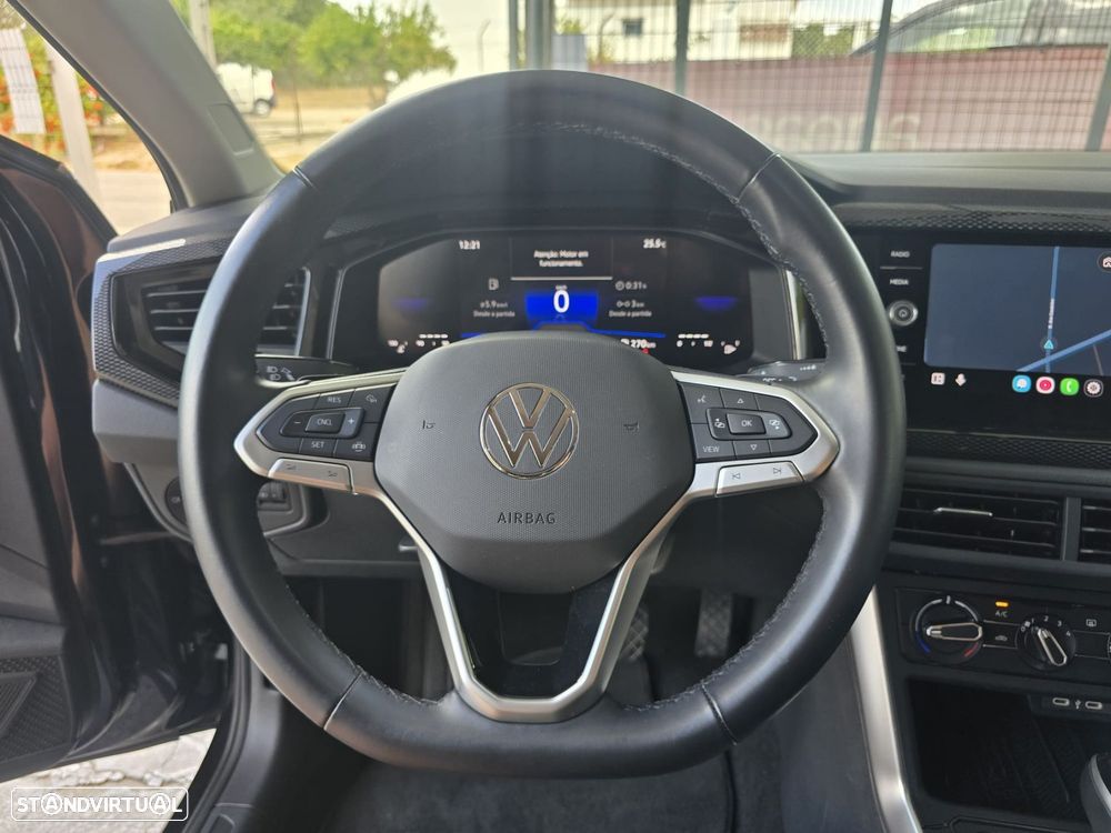 VW Taigo 1.0 TSI Urban DSG - 8