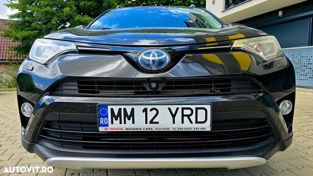 Toyota RAV4 - 12
