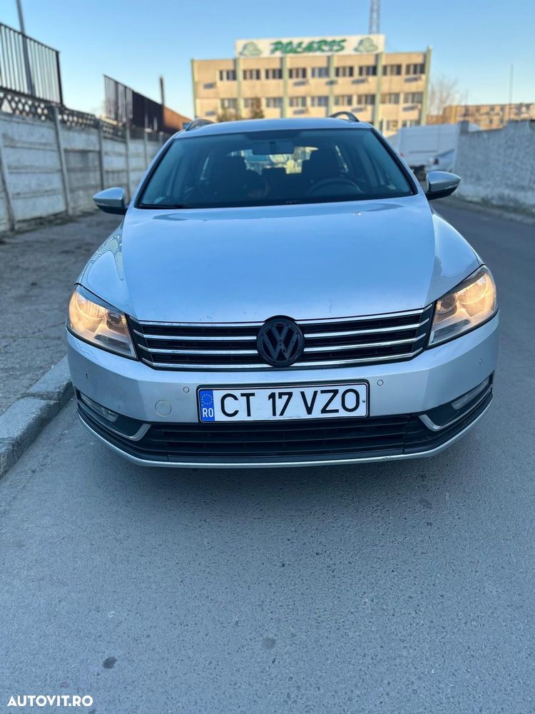 Volkswagen Passat 2.0 TDI BlueMotion Technology Comfortline DSG - 1