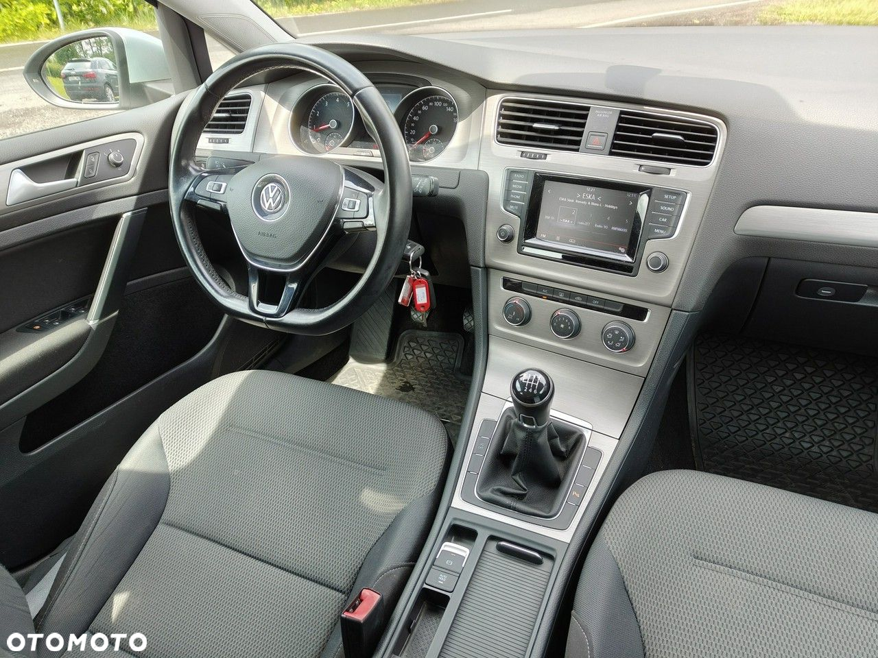 Volkswagen Golf - 9