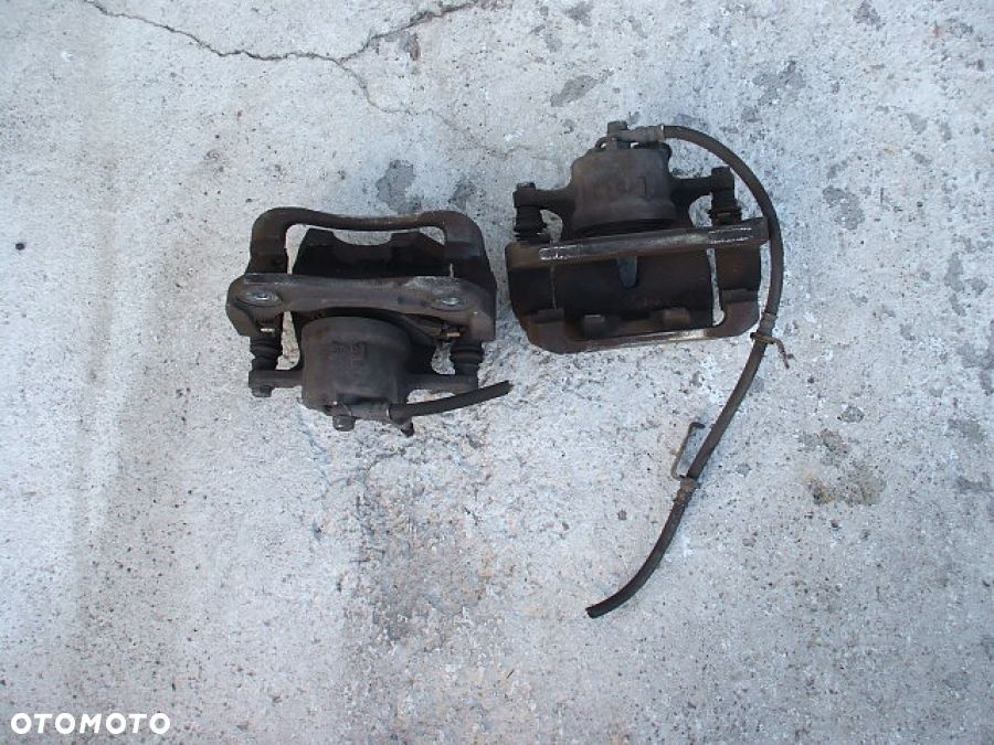 TOYOTA PRIUS PLUS ZACISK HAMULCOWY PRZÓD PRZEDNI prawy lewy ADVICS - 3
