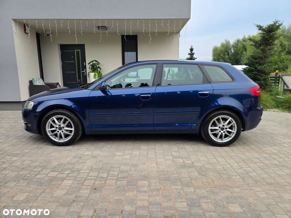 Audi A3 Sportback - 5