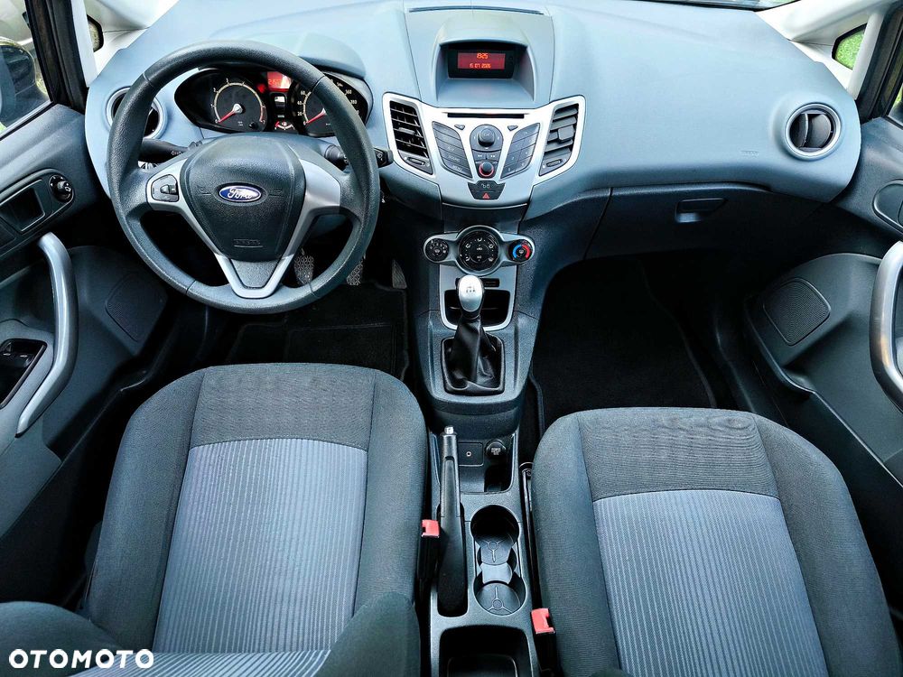 Ford Fiesta - 4
