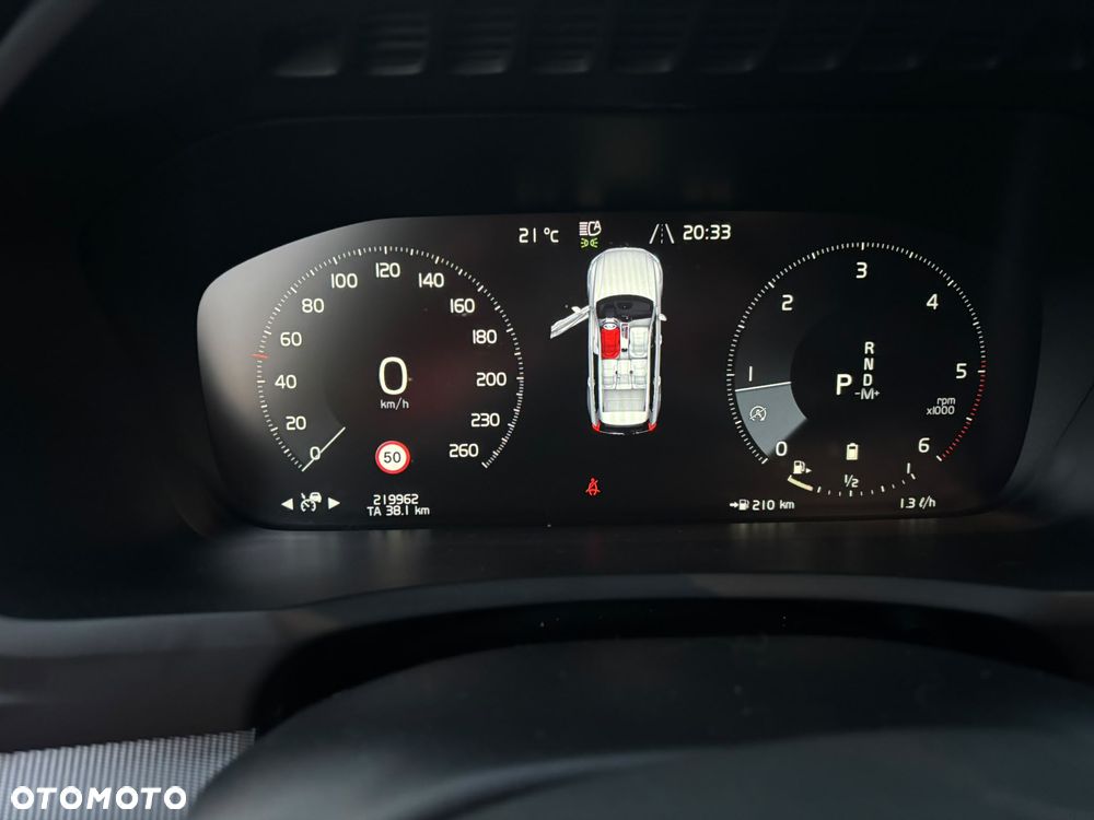 Volvo XC 90 B5 D AWD R-Design - 17