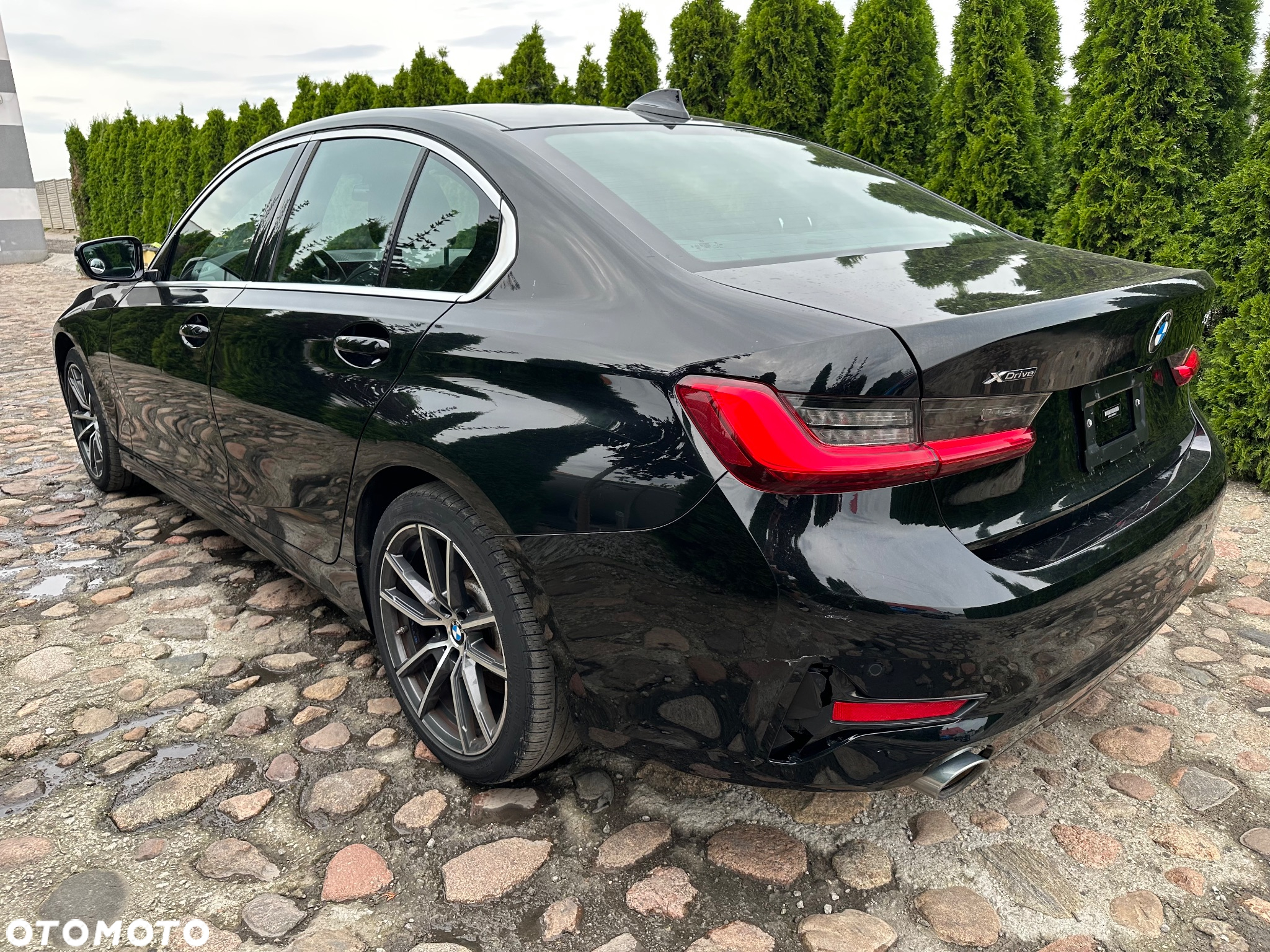 BMW Seria 3 330i - 6