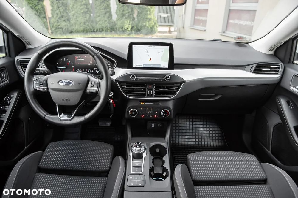 Ford Focus 1.5 EcoBlue Start-Stopp-System TITANIUM - 27